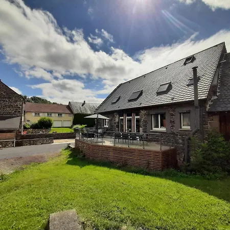 Le Du Bois De L'hiver, Grange De Caractere Avec Vue Sur Le Puy-de-dome * Ceyssat